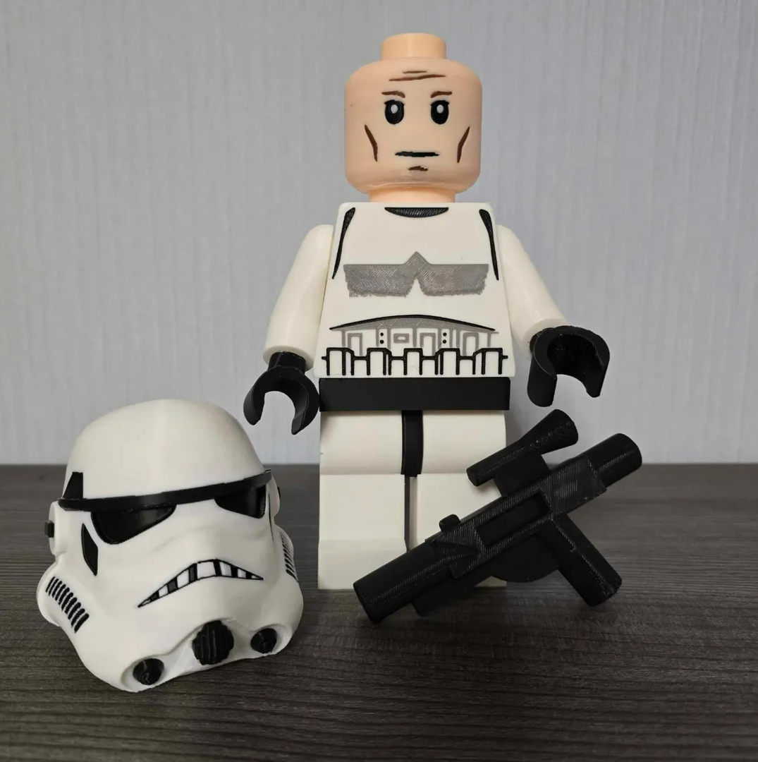 Big brick stormtrooper ¨classic version¨  come with stand