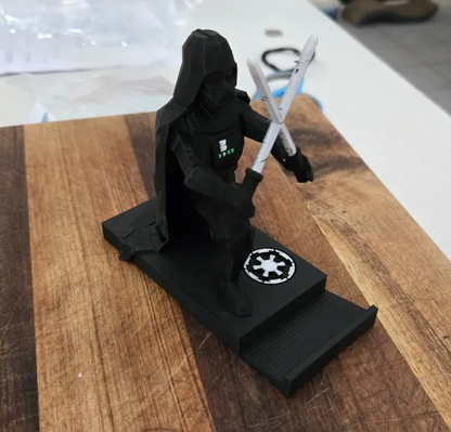 Darth Vader Phone Holder - Star Wars - 3D Printed - Phone Support - Docking Station